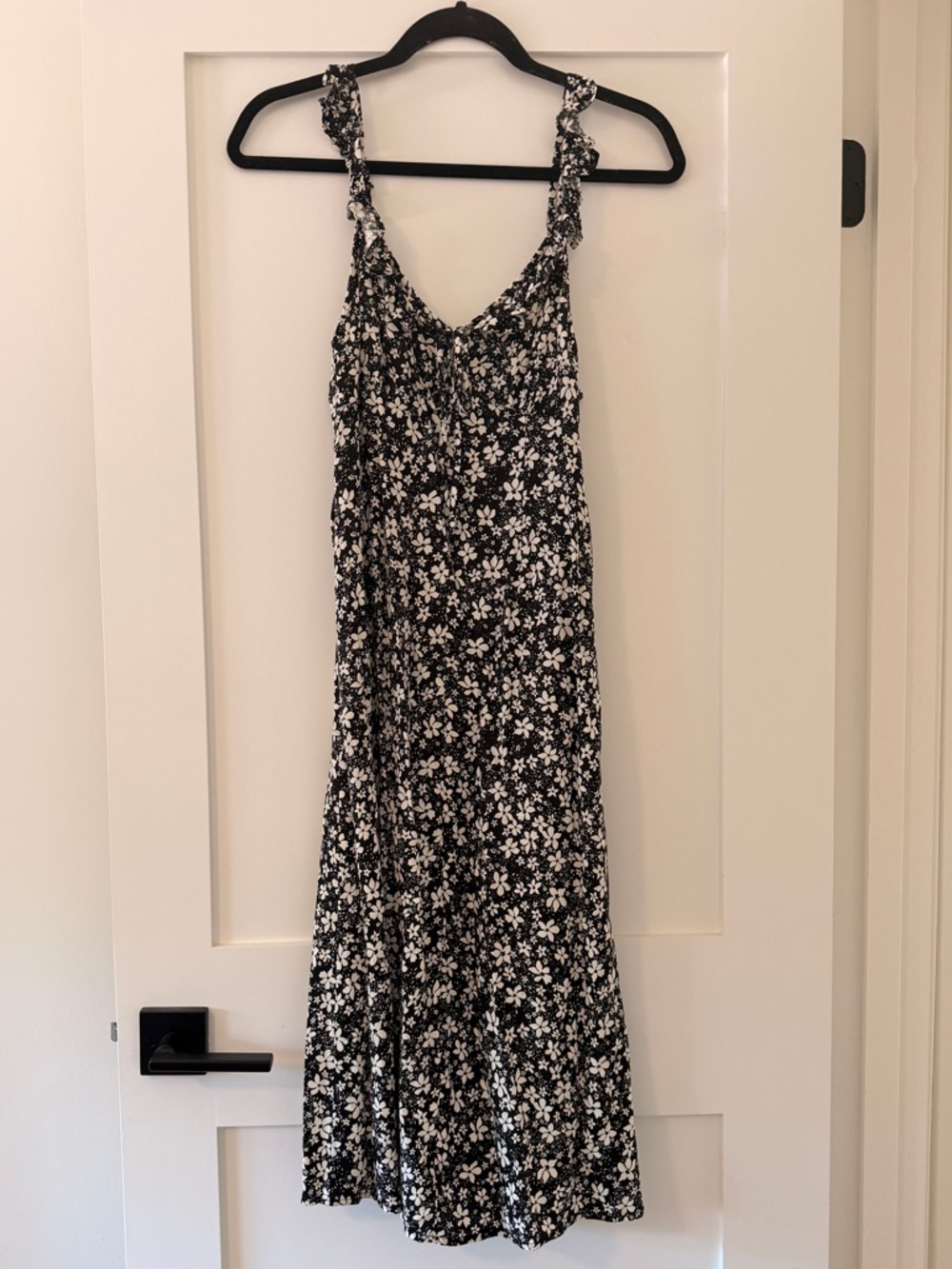 August Cole Love Midi Dress - Black Floral - Picture 2 of 5